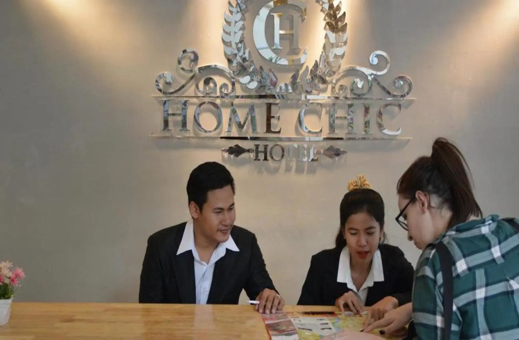 Home Chic Hotel