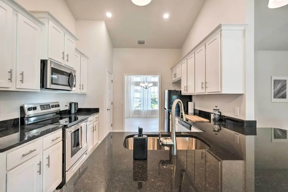 Elegant Port Charlotte Home < 10 Mi to Beach!