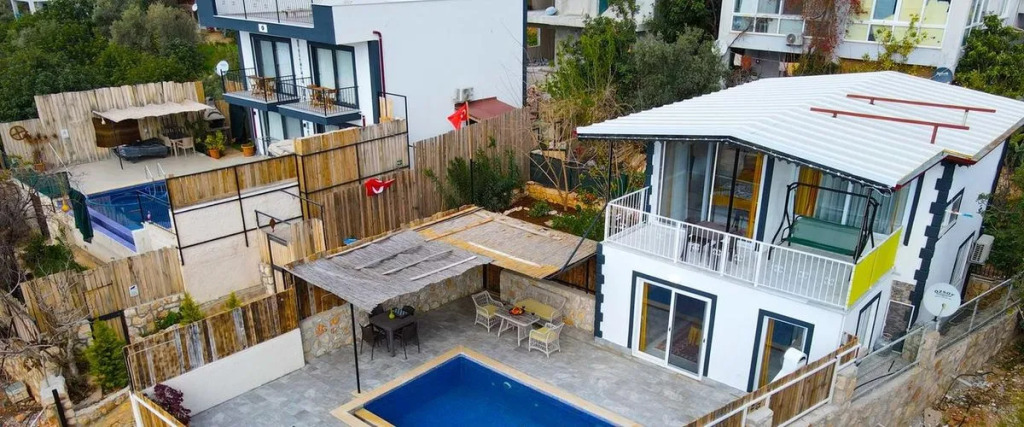 Villa Mor 1 Gökseki