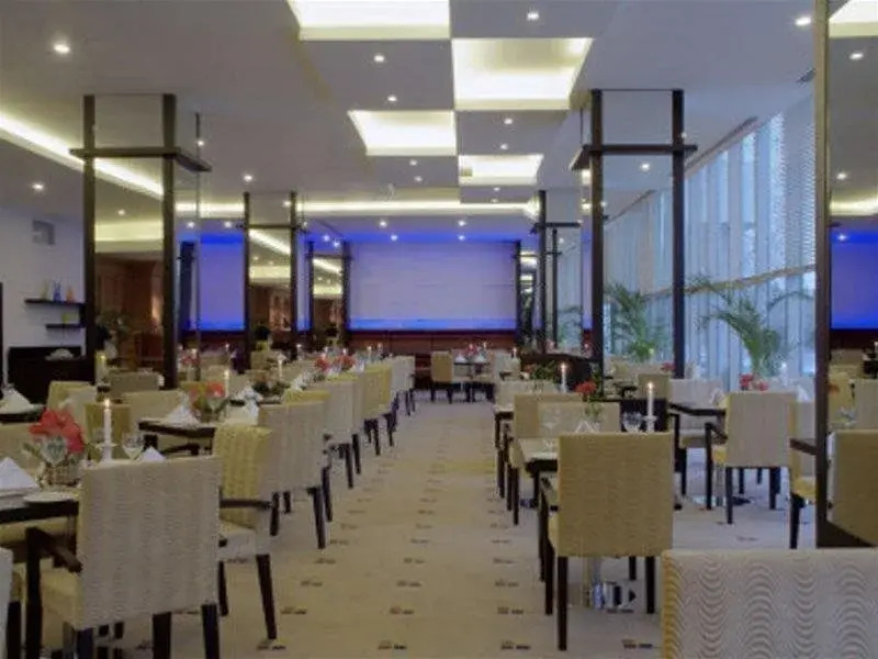 Отель ISR Azeri Apart & Business Center