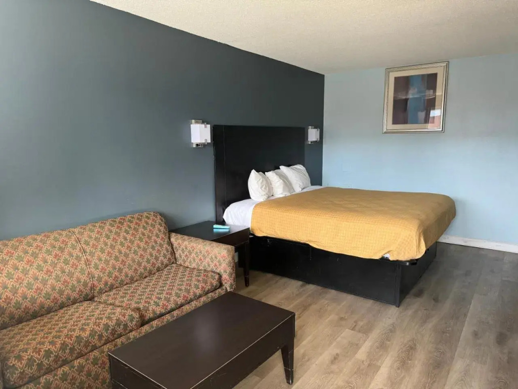 Days Inn Danville Va