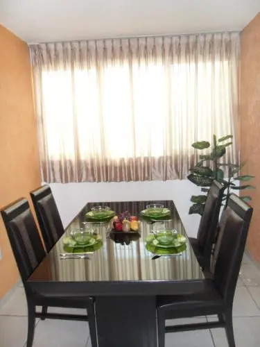 Hotel Suite Azomali