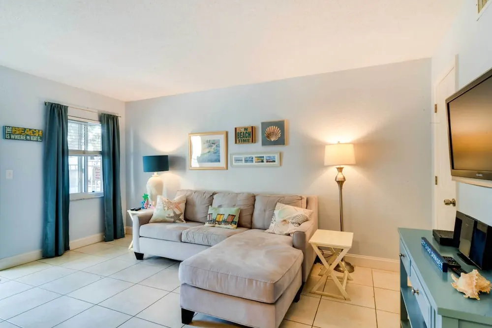 Steps to St. Pete Beach: Condo w/ Pool!