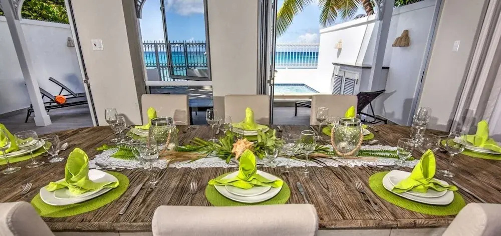 Villa Westshore