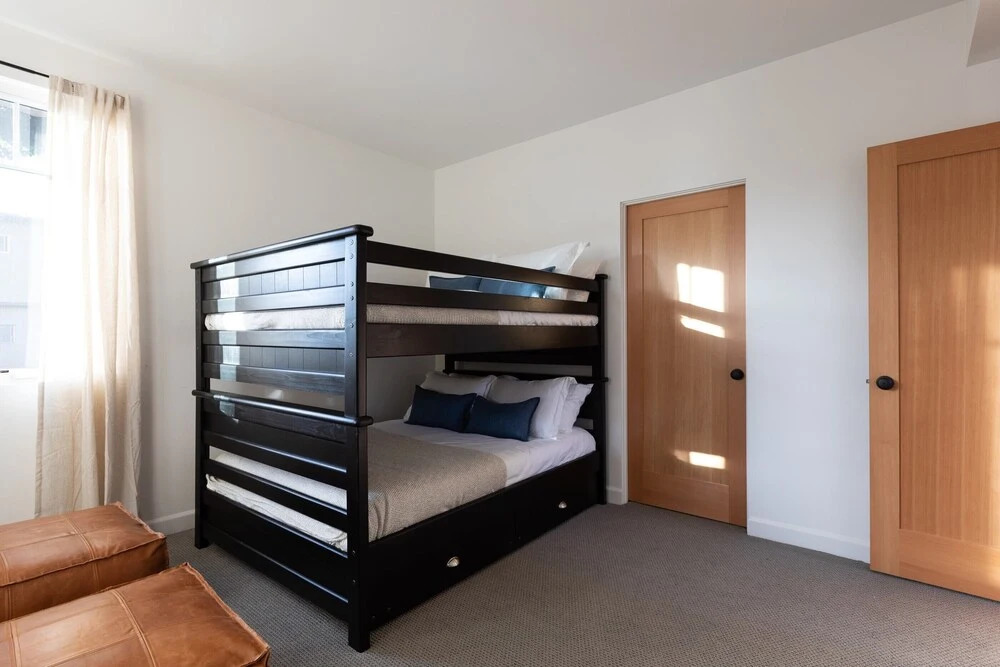 Maven by Avantstay 5 Minutes to the Beach! Ocean Views & Spacious Design