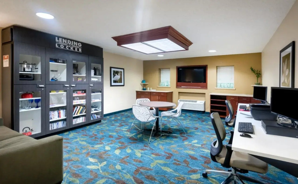 Candlewood Suites Lake Mary by IHG