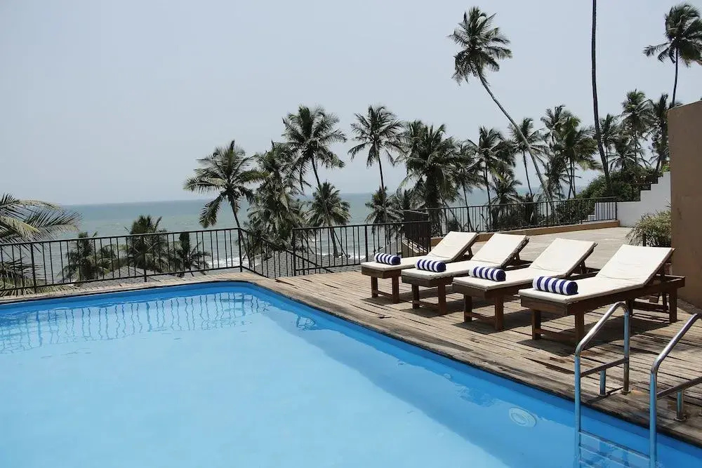 Larive Beach Resort