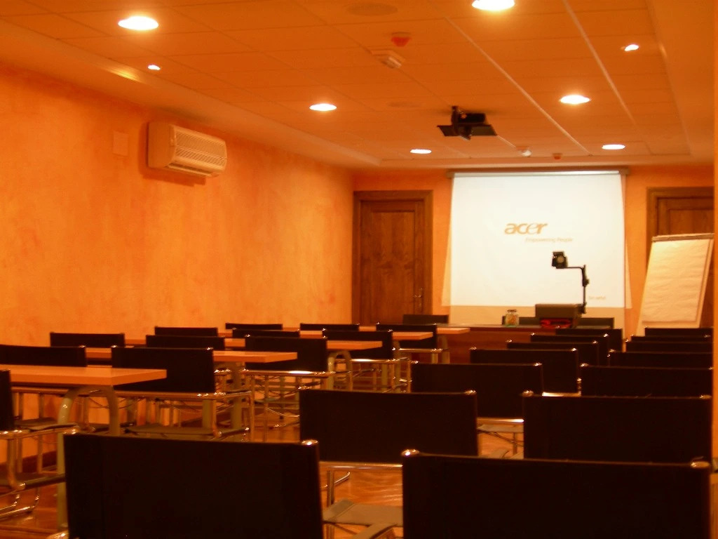 Hotel Alcadima