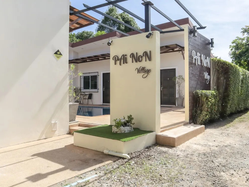 Pai Non Village
