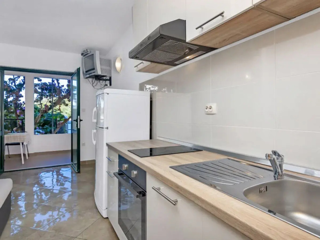 Apartment Rubin Hvar/Pokrivenik 39102
