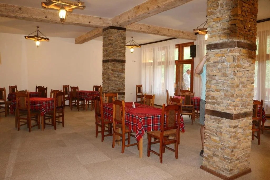 Bedenski Bani Hotel