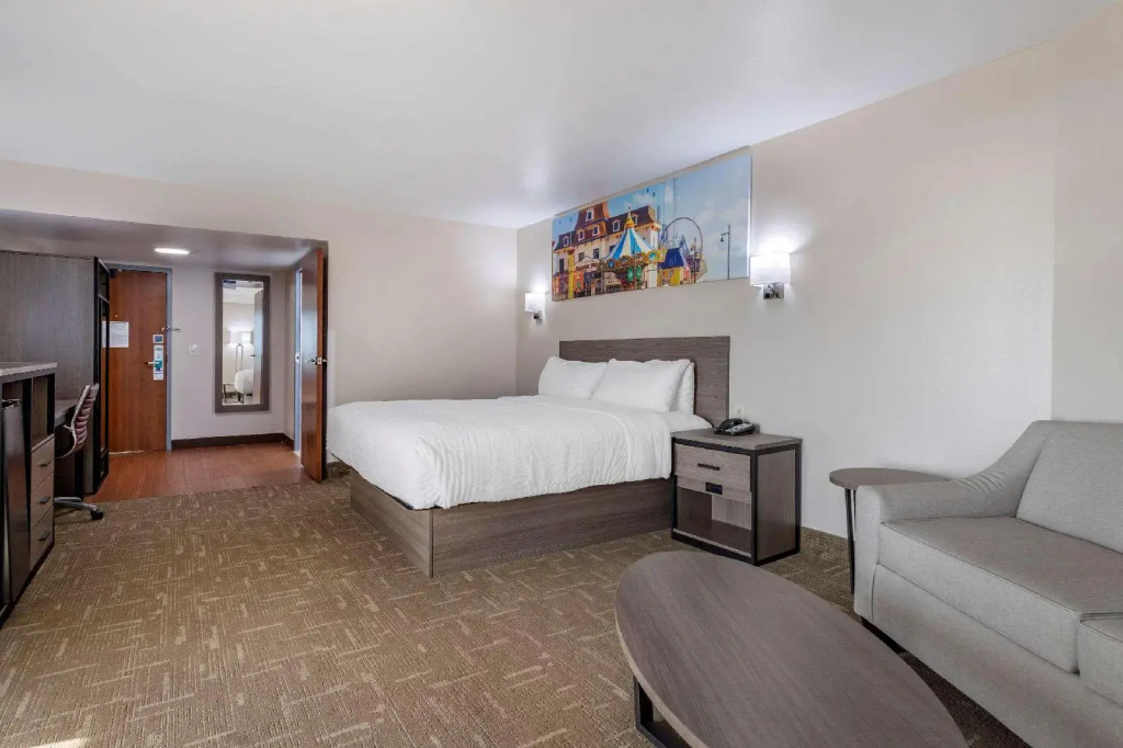 Four Points by Sheraton Galveston
