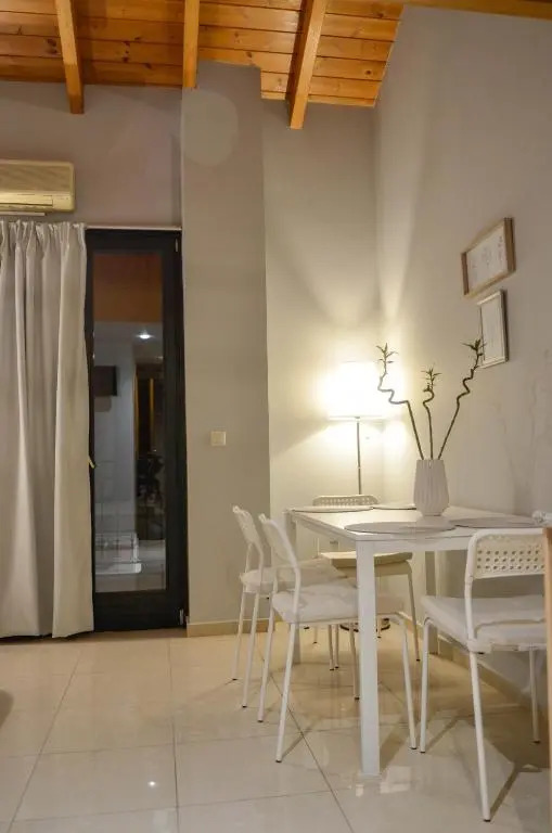 Historic Center Nest for 3