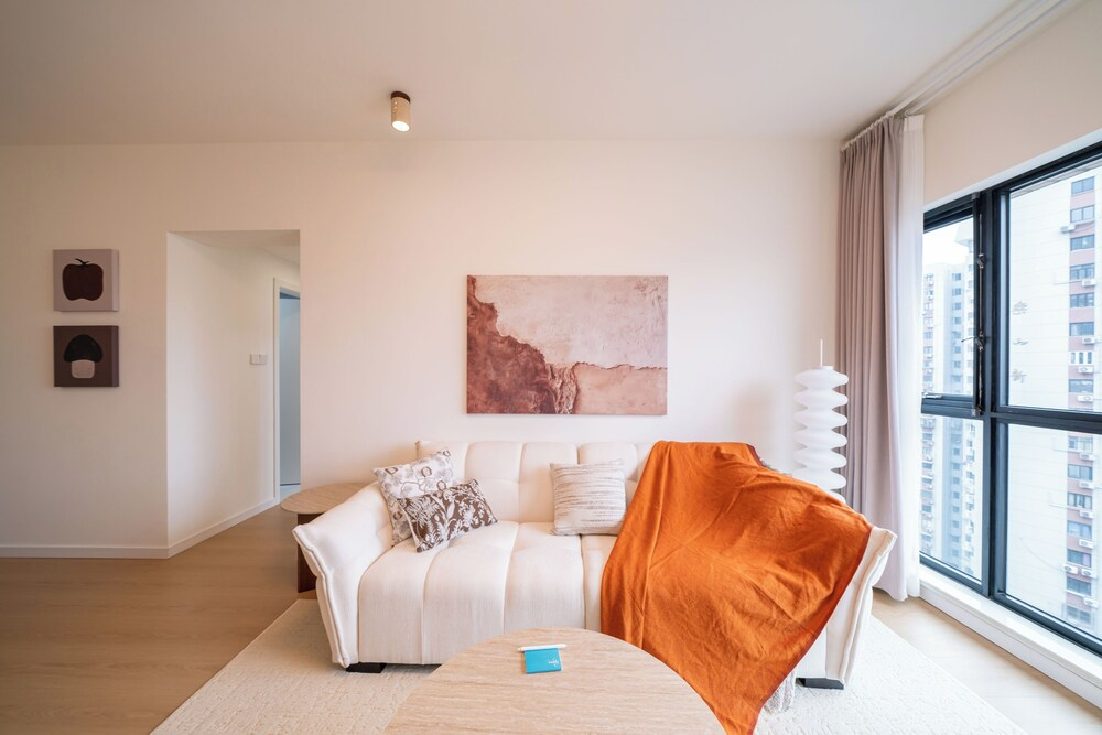 Tyms 3BR 2BA Apt  Gubei Fully Furnished