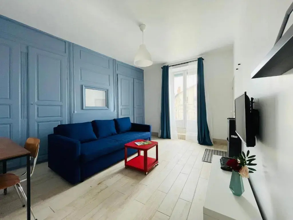 DnN - Modern chic 1BR # minutes to center Thiers # Wifi, free Netflix and Parking