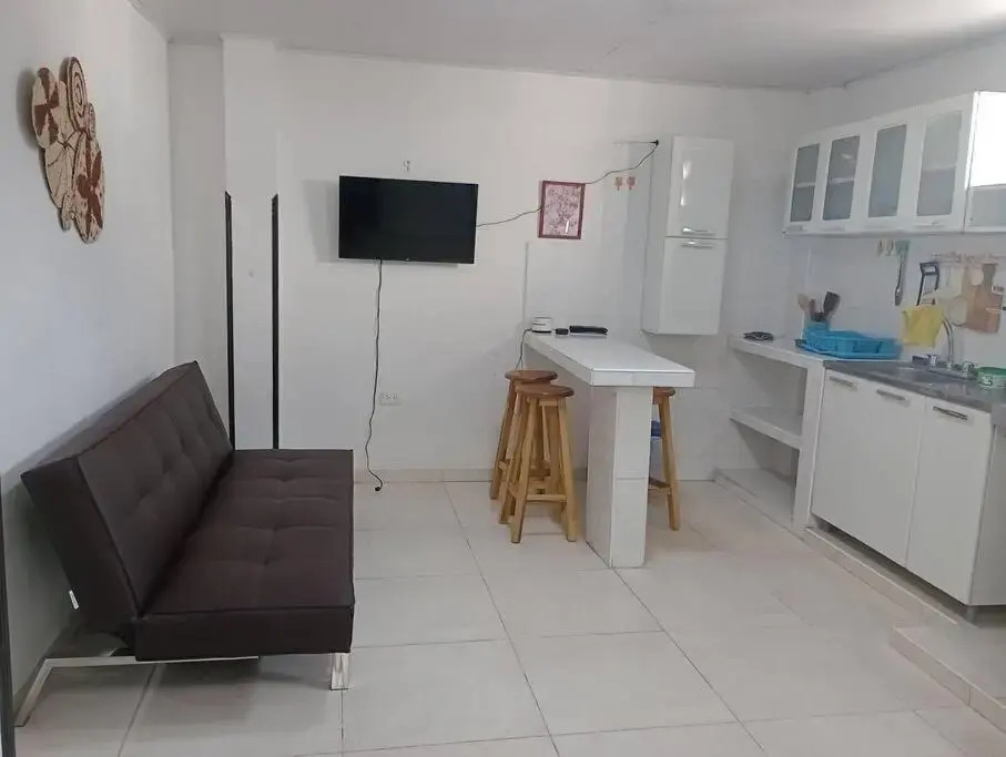 Acogedor Apartaestudio Entrada Independiente