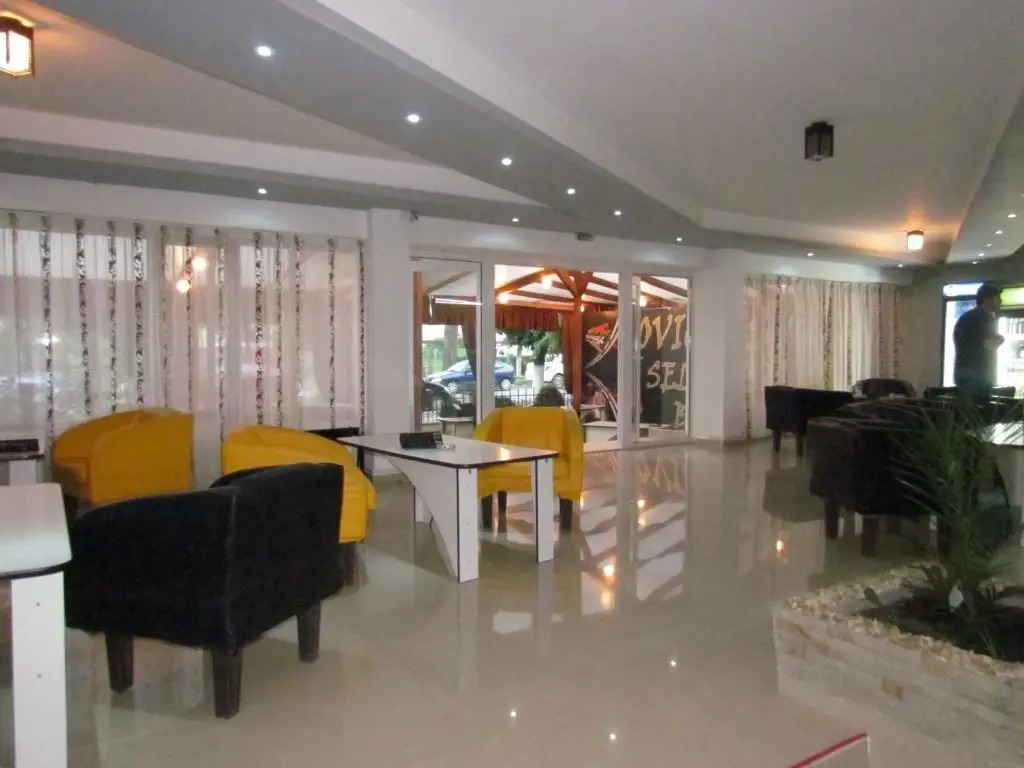 Hotel Ovicris Selena