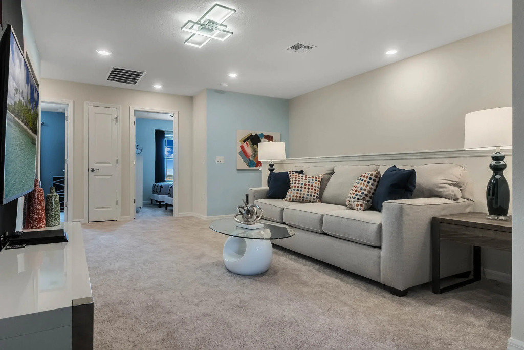 5 Bedroom/4.5 Bathroom Windsor Island (1330 LT), Davenport, US