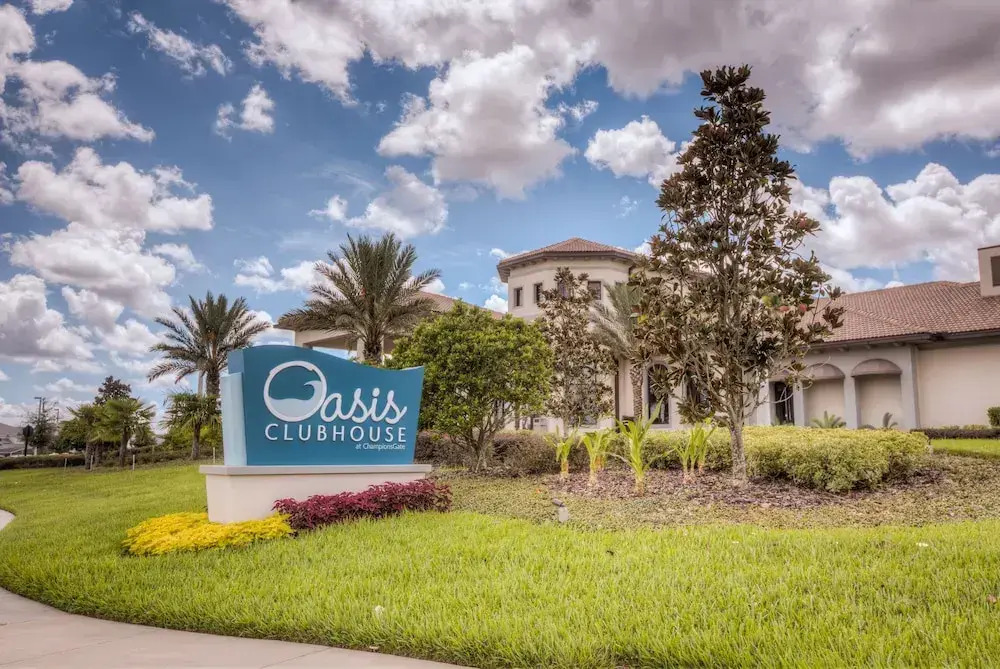Gorgeous Home W/private Pool & Spa Sleeps 25!