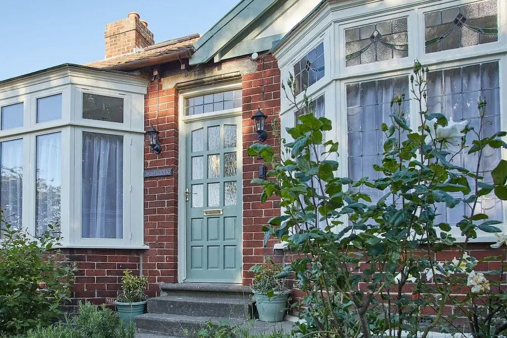 Host & Stay - Princes Road
