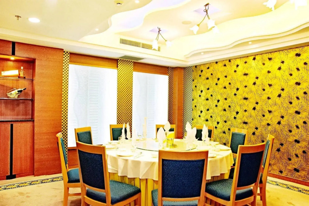 Enshi Asian Hotel