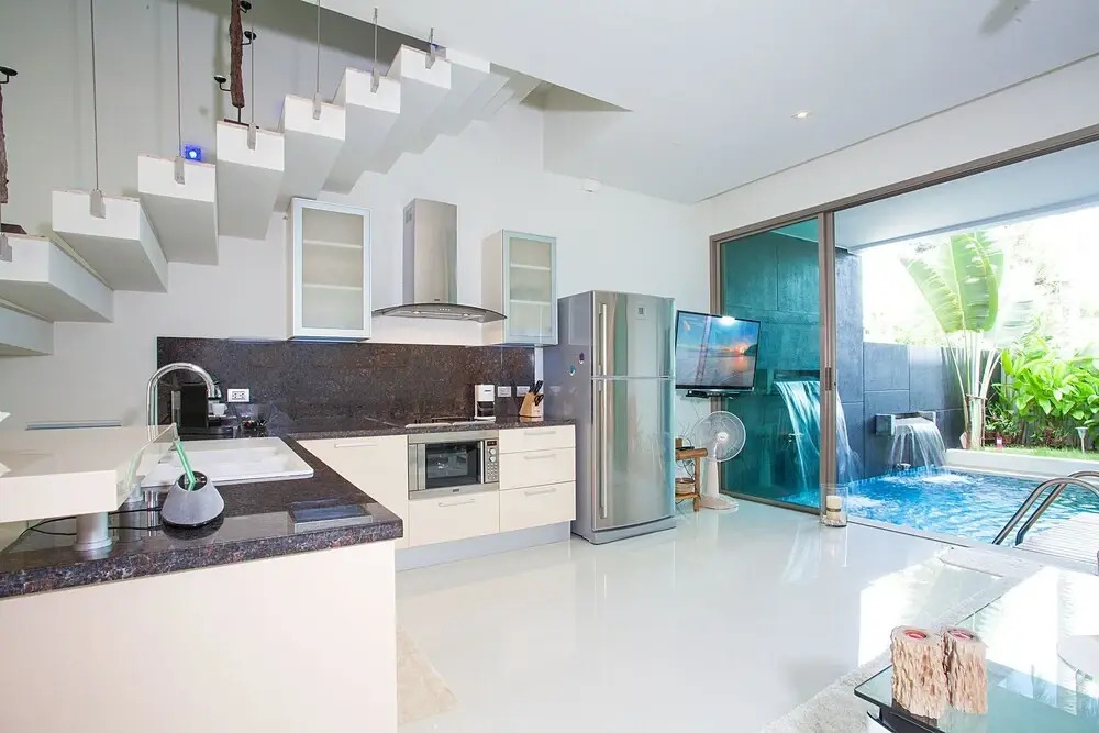 Villa Friendship 7