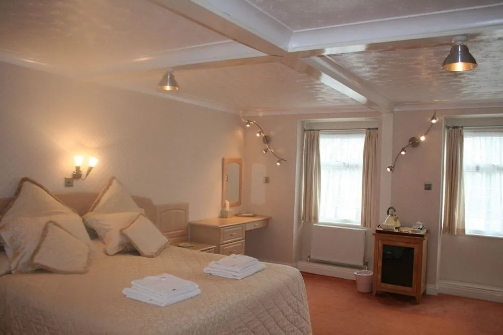 Liston Hotel
