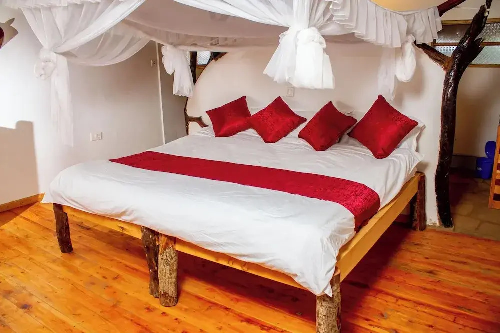 Hillstone Safari Lodge