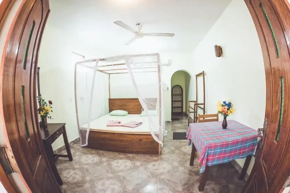 Rupas Hotel