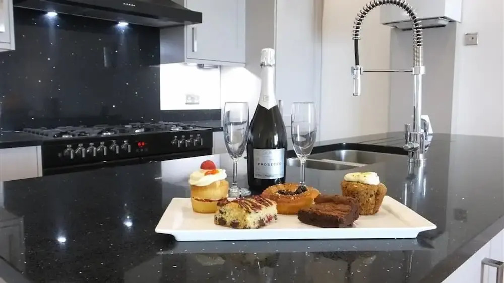 Newbridge House Apartment 2