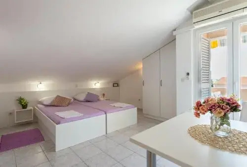 Apartments Adrijana