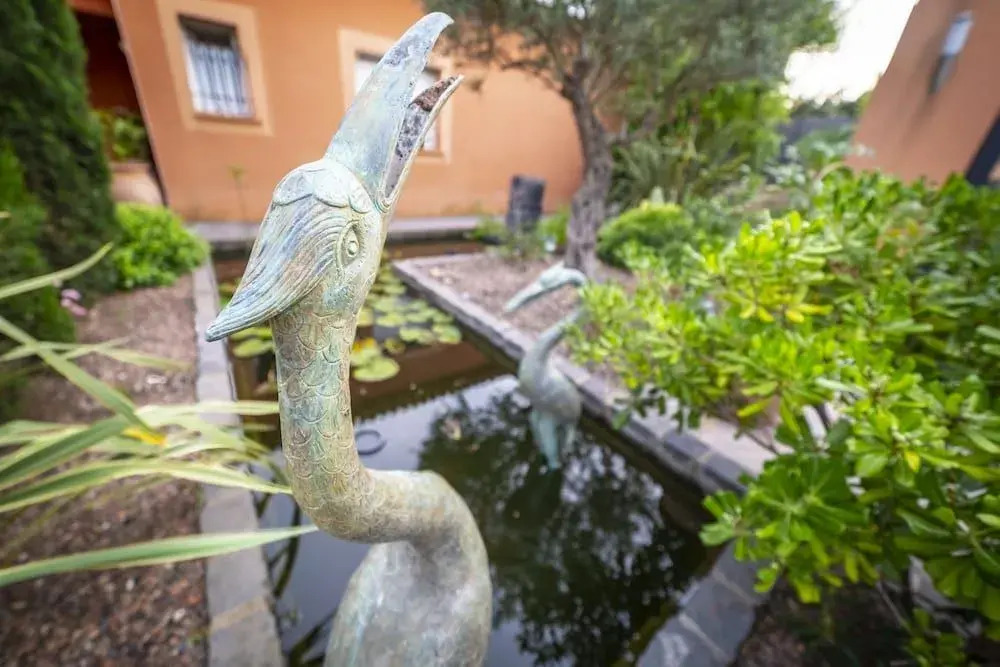 Villa Peacock