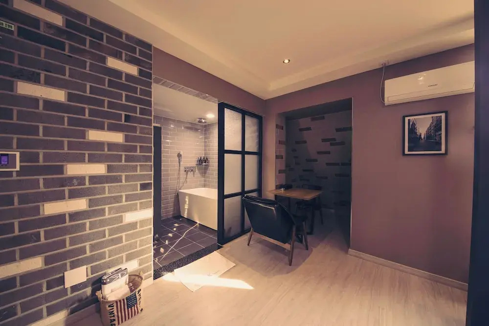 CK Hotel
