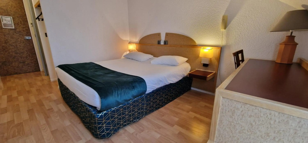 Kyriad Direct Arpajon
