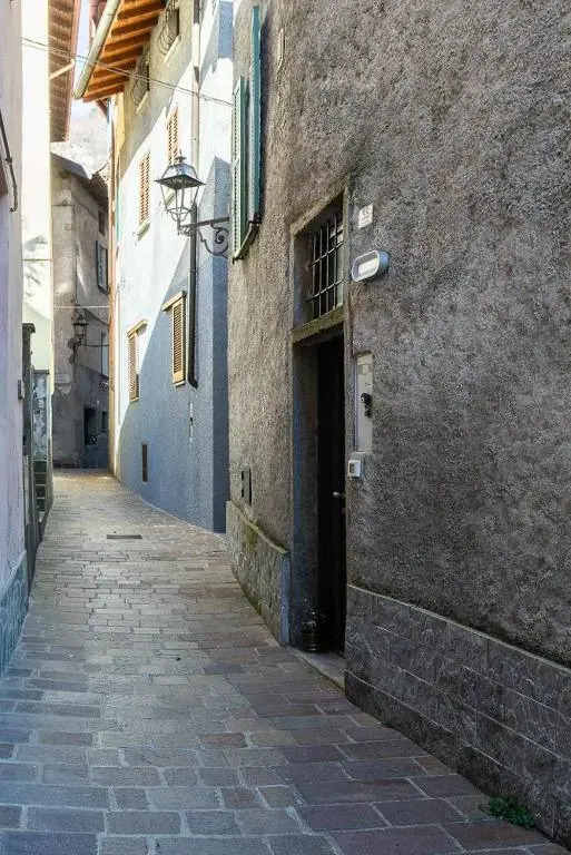 Perch 38 - Menaggio by LoveComo