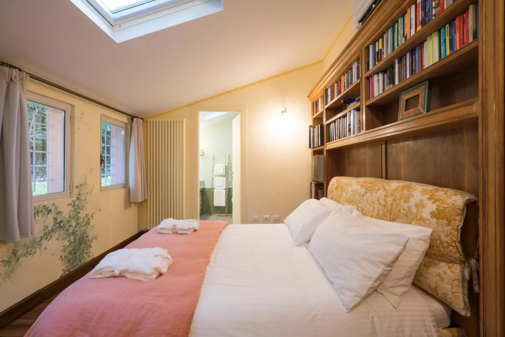 Relais La Foleia - Luxury Villa with private lake