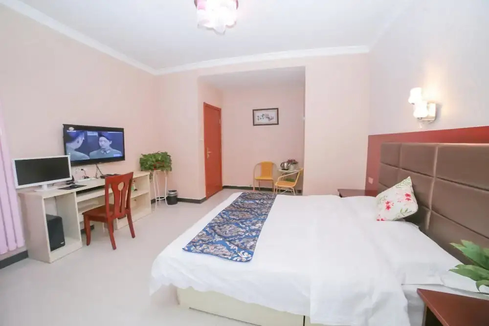 Xi'an Aiweixin Theme Hotel