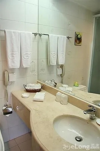 Shandong Yizheng Hotel