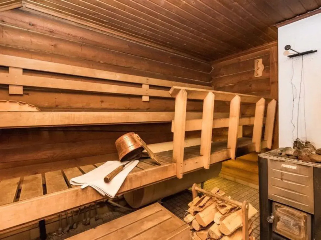 Holiday Home Kärkimökki