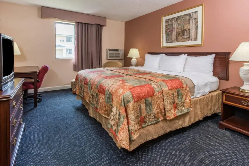 Knights Inn Wentzville