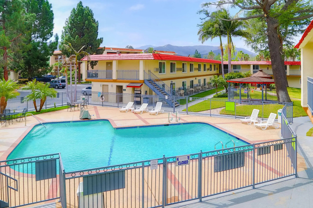 Quality Inn & Suites Thousand Oaks