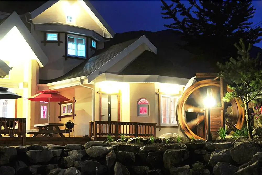 Gapyeong Pooky Glamping Pension