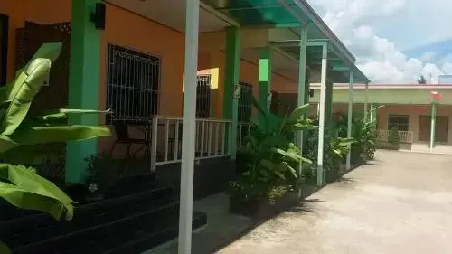 Mr.House Resort