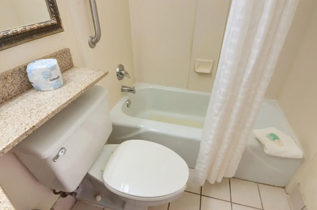 Holiday Inn Gainesville-University Center by IHG