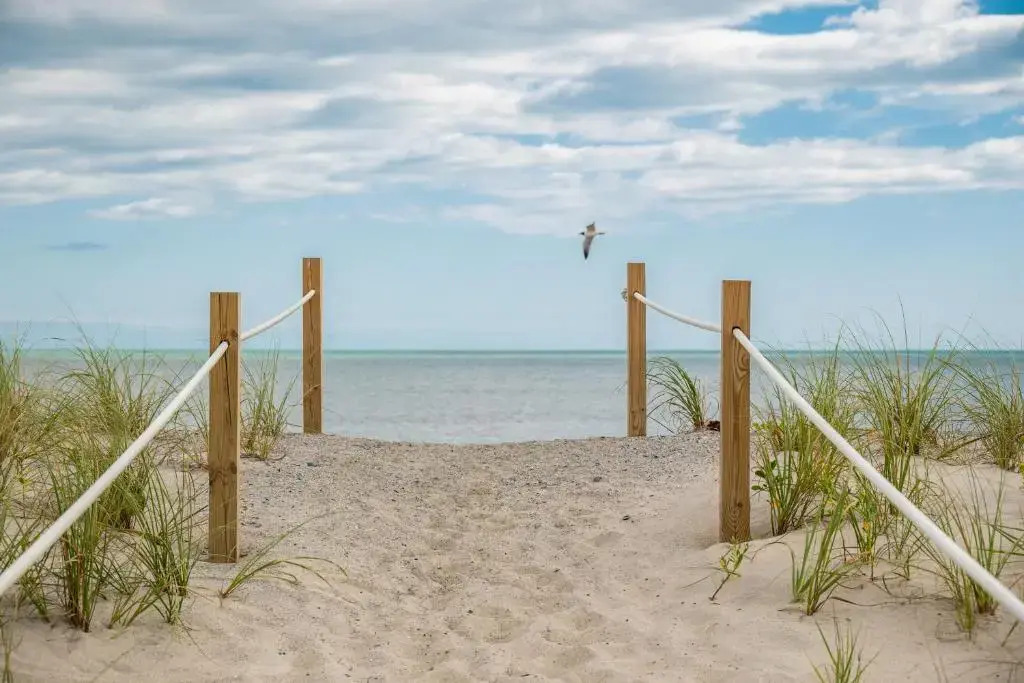 Chillax Inn by Oak Island Accommodations