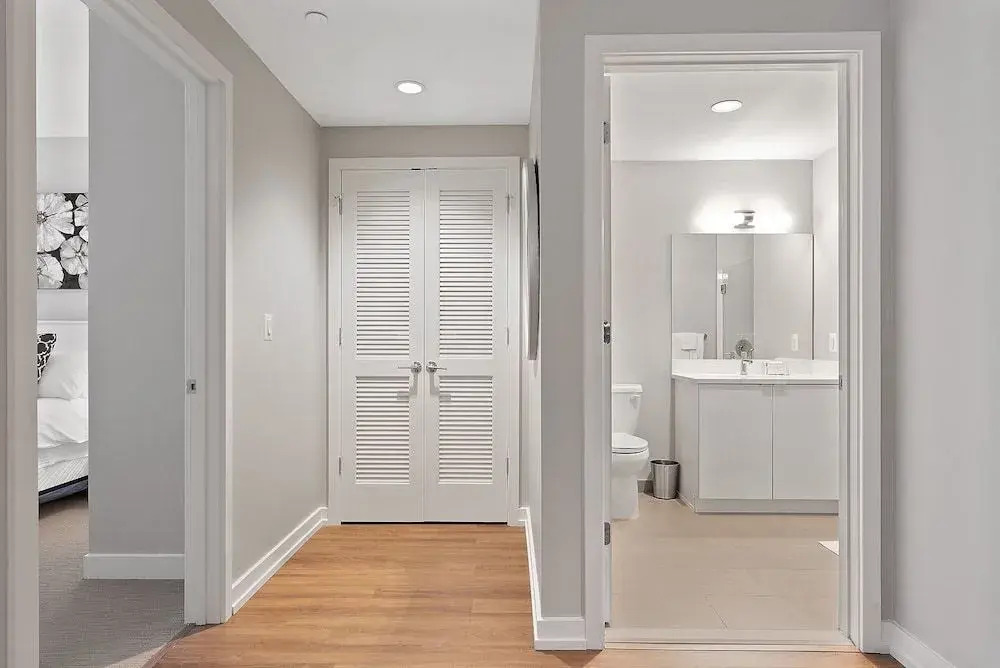 Global Luxury Suites Center City
