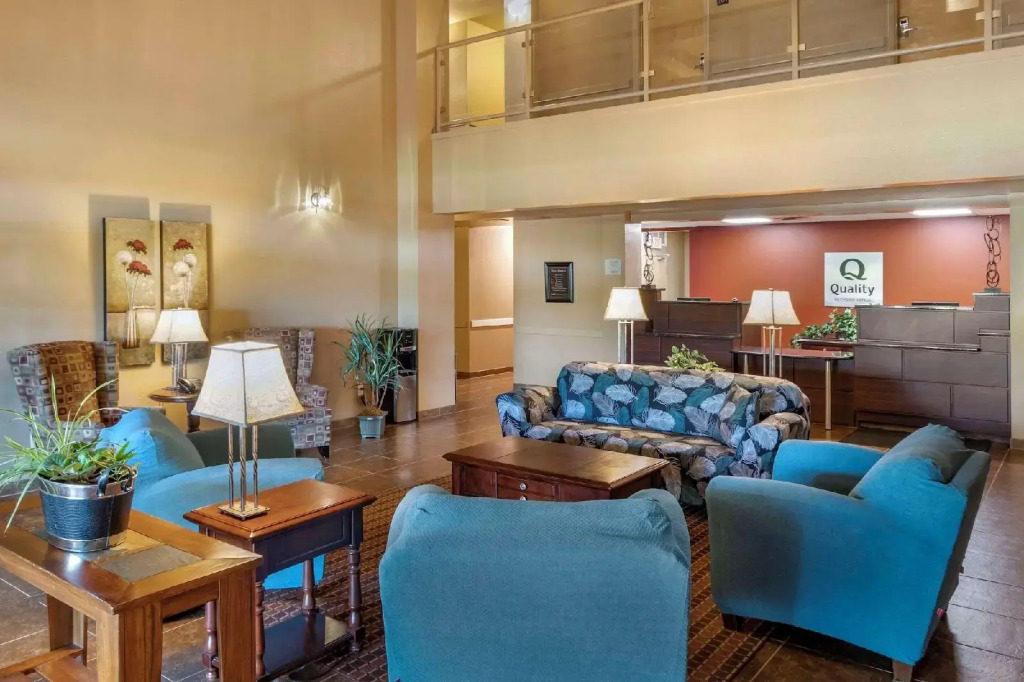 Quality Inn & Suites