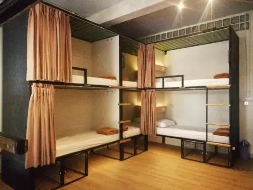 PINX'S HOSTEL
