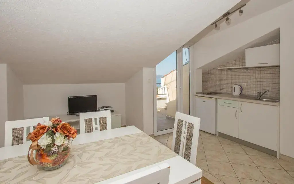 Ivana Apartments