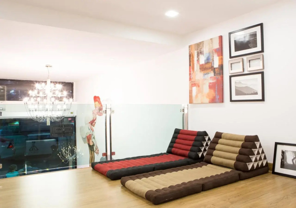 Sleep Lab Hostel